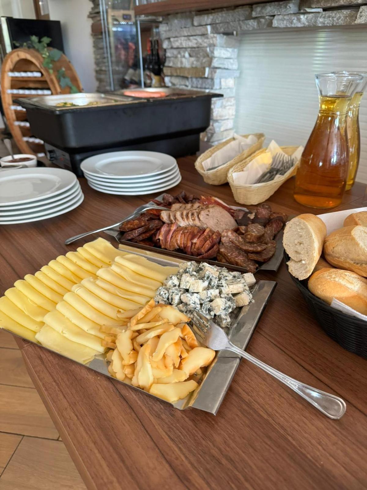 Restaurace A Penzion Lutena Dolni Lutyne Экстерьер фото